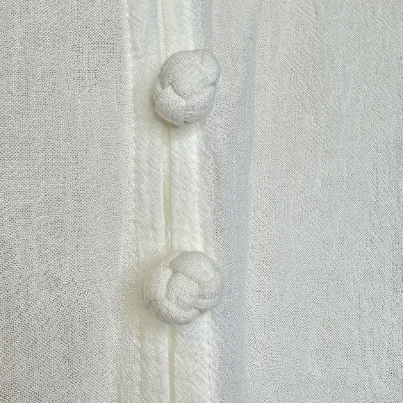 Soft Surroundings Small Boho Crinkle Button Front Off White Long Sleeve Blouse - Picture 8 of 16